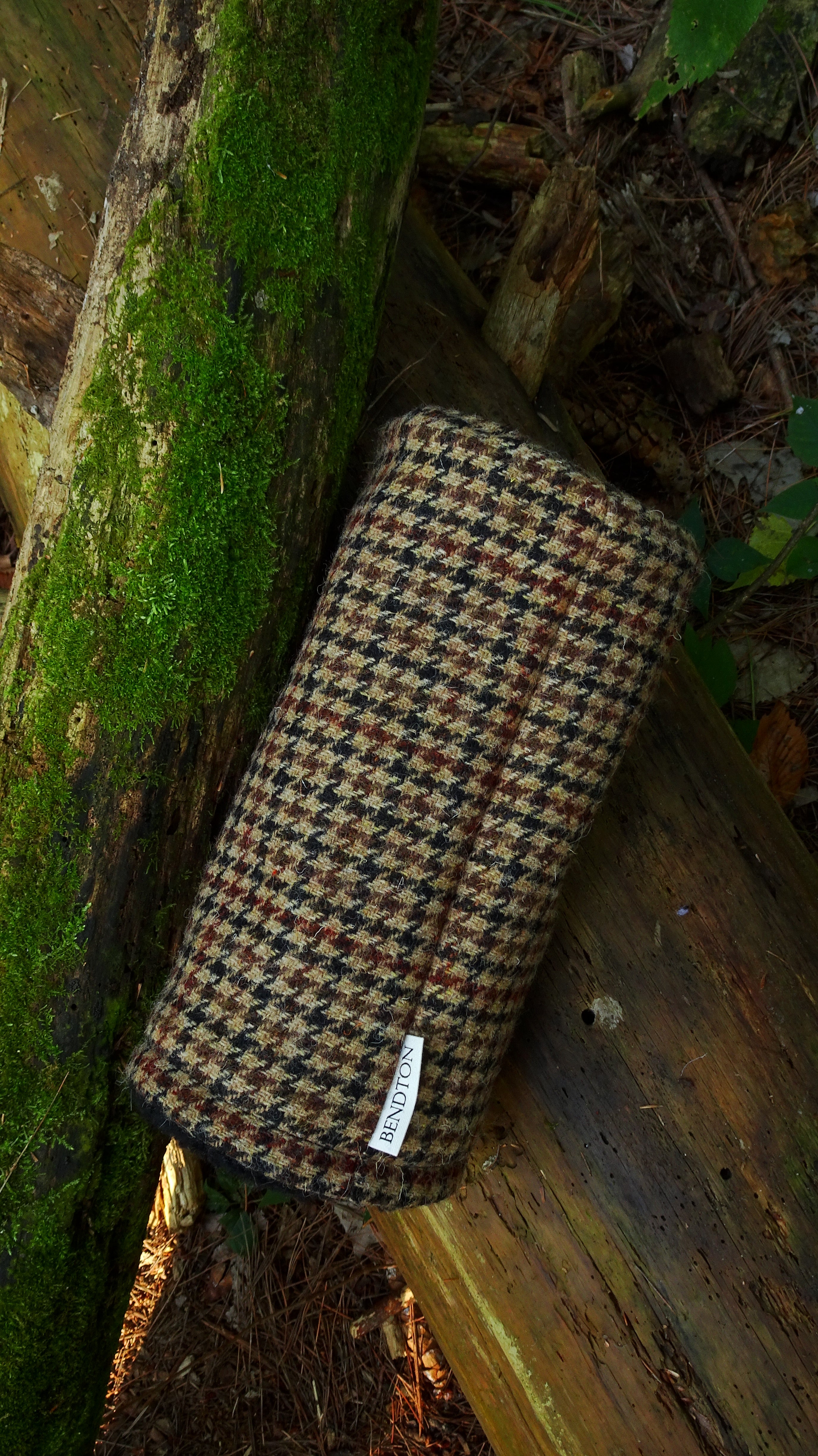 Chestnut Houndstooth