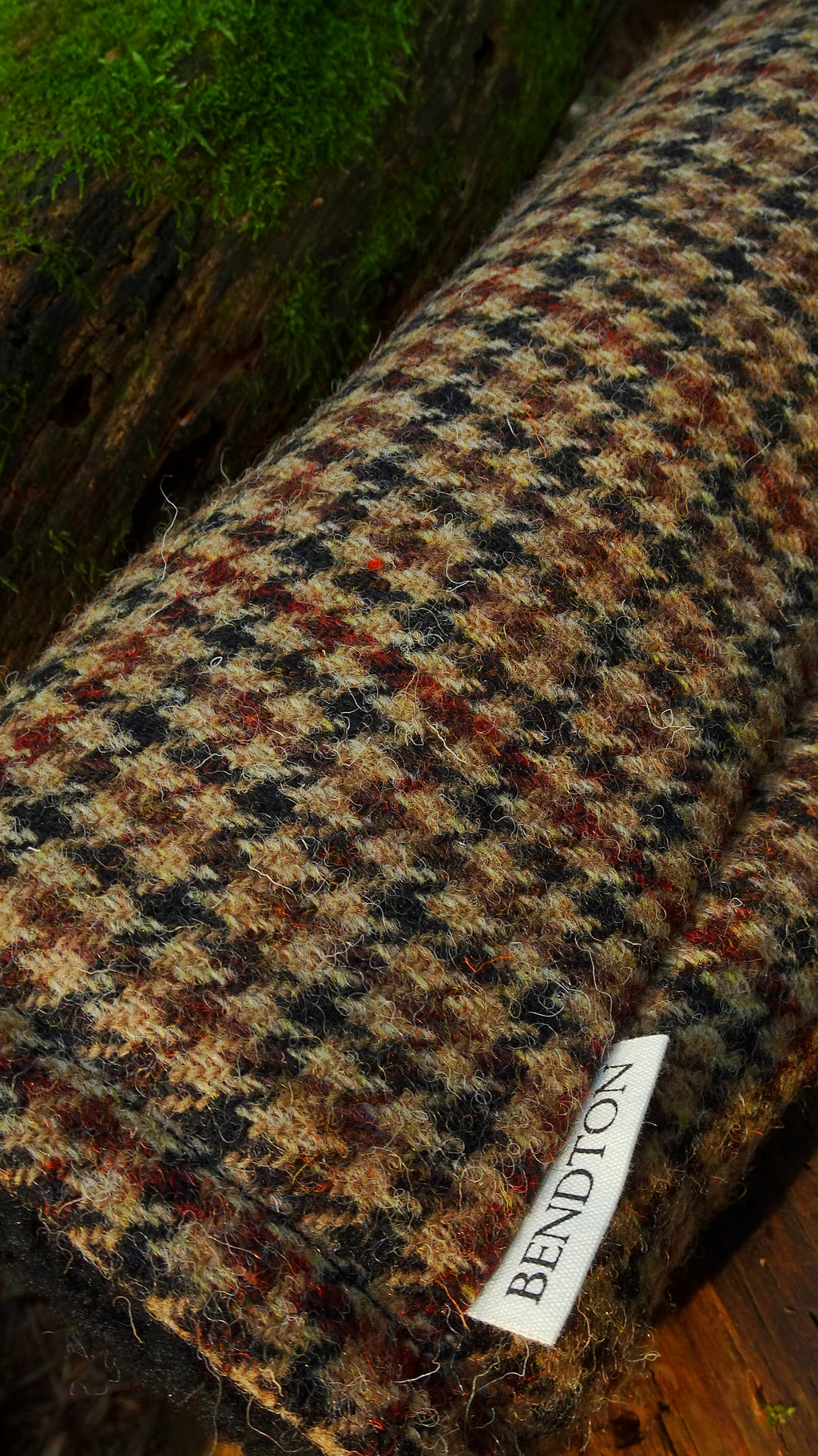 Chestnut Houndstooth