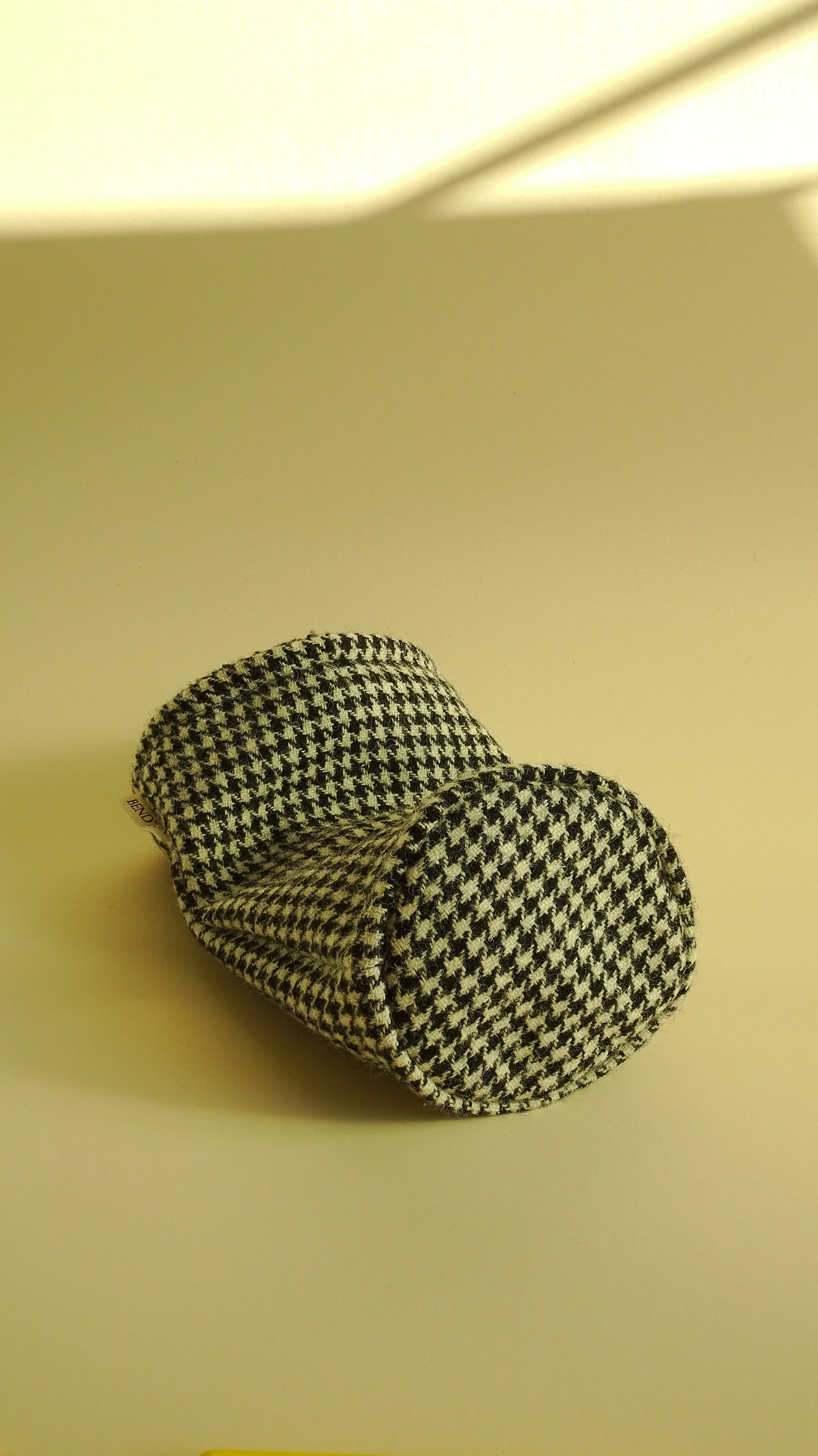 Noir Houndstooth