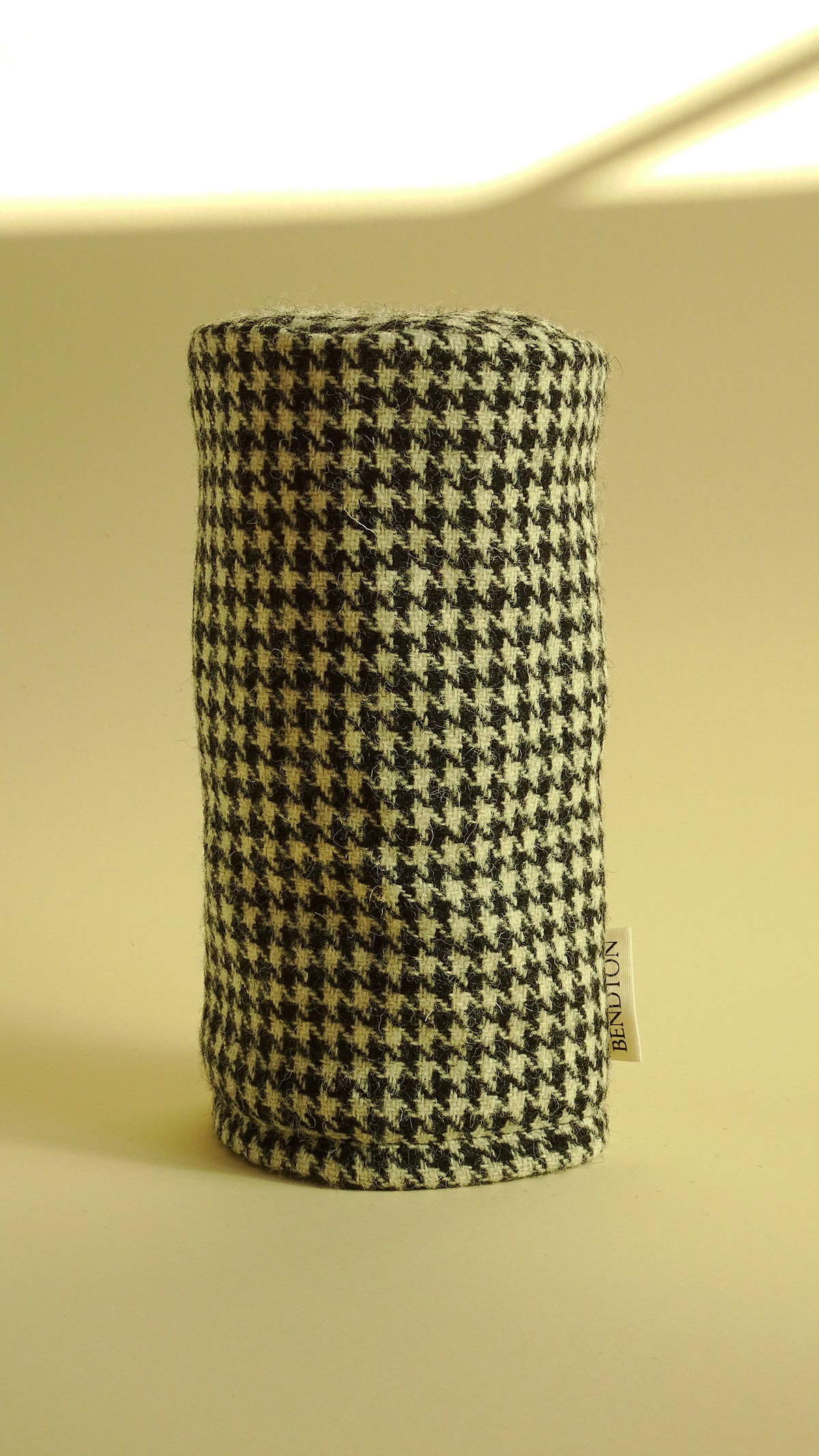 Noir Houndstooth