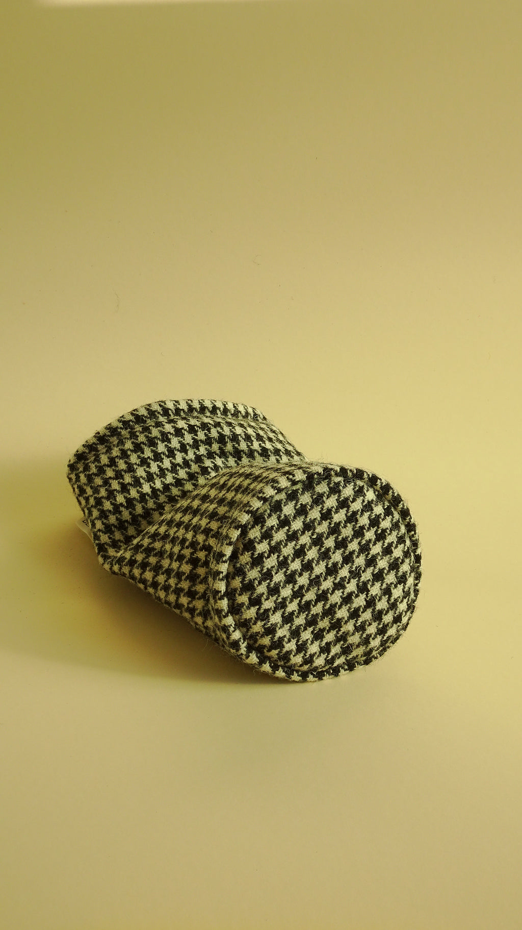 Noir Houndstooth