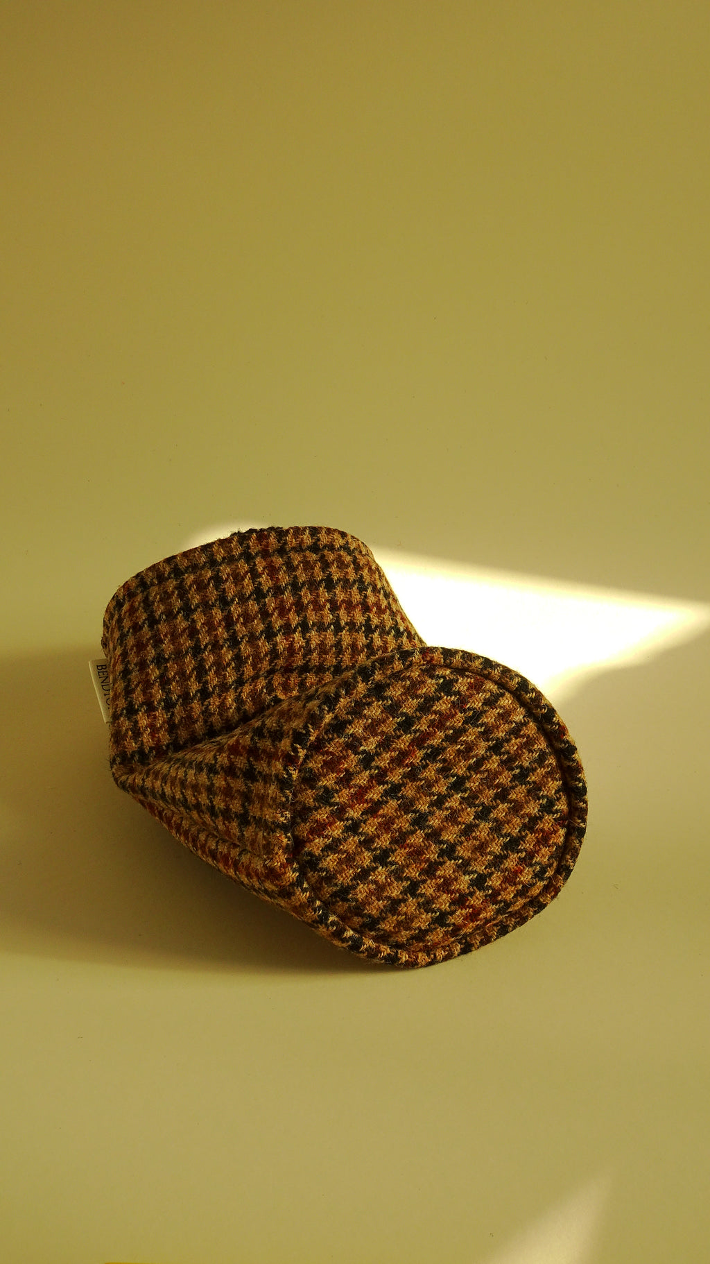 Chestnut Houndstooth