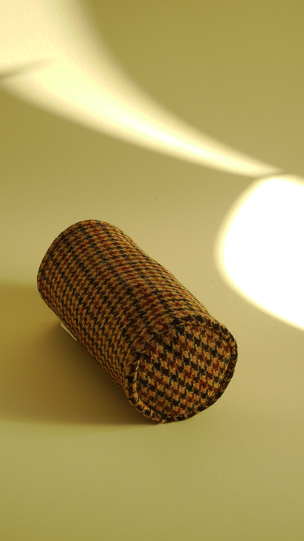 Chestnut Houndstooth
