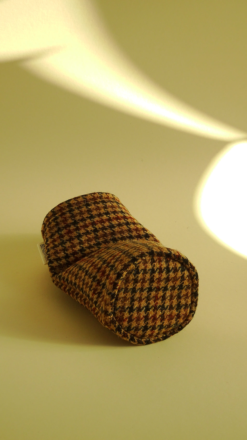 Chestnut Houndstooth